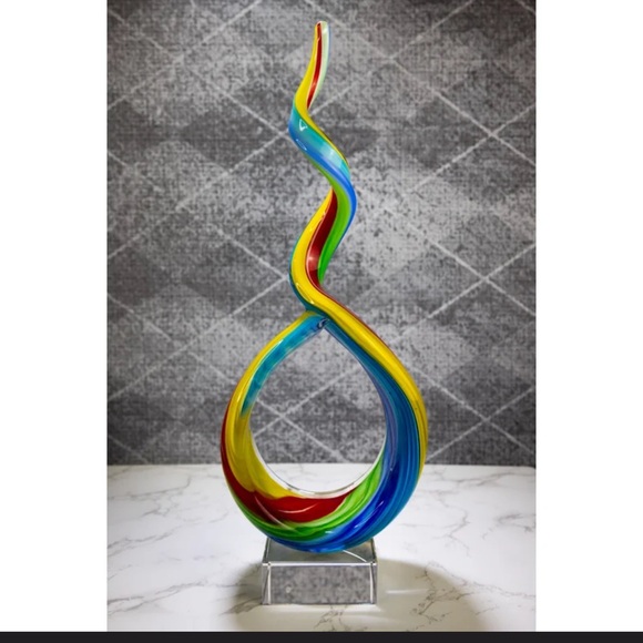Other - Jackson Heights Abstract Figurines & Sculptures vase
